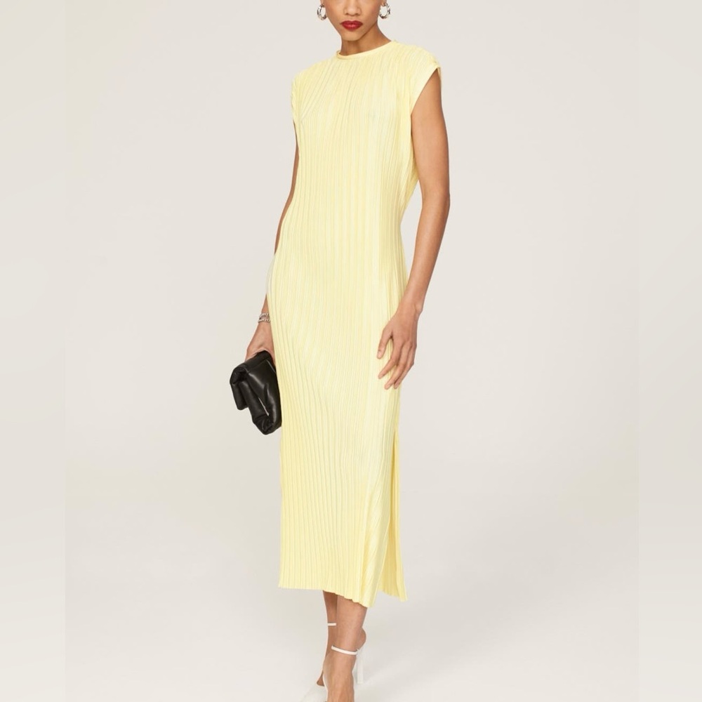 Atlein midi Yellow Dress